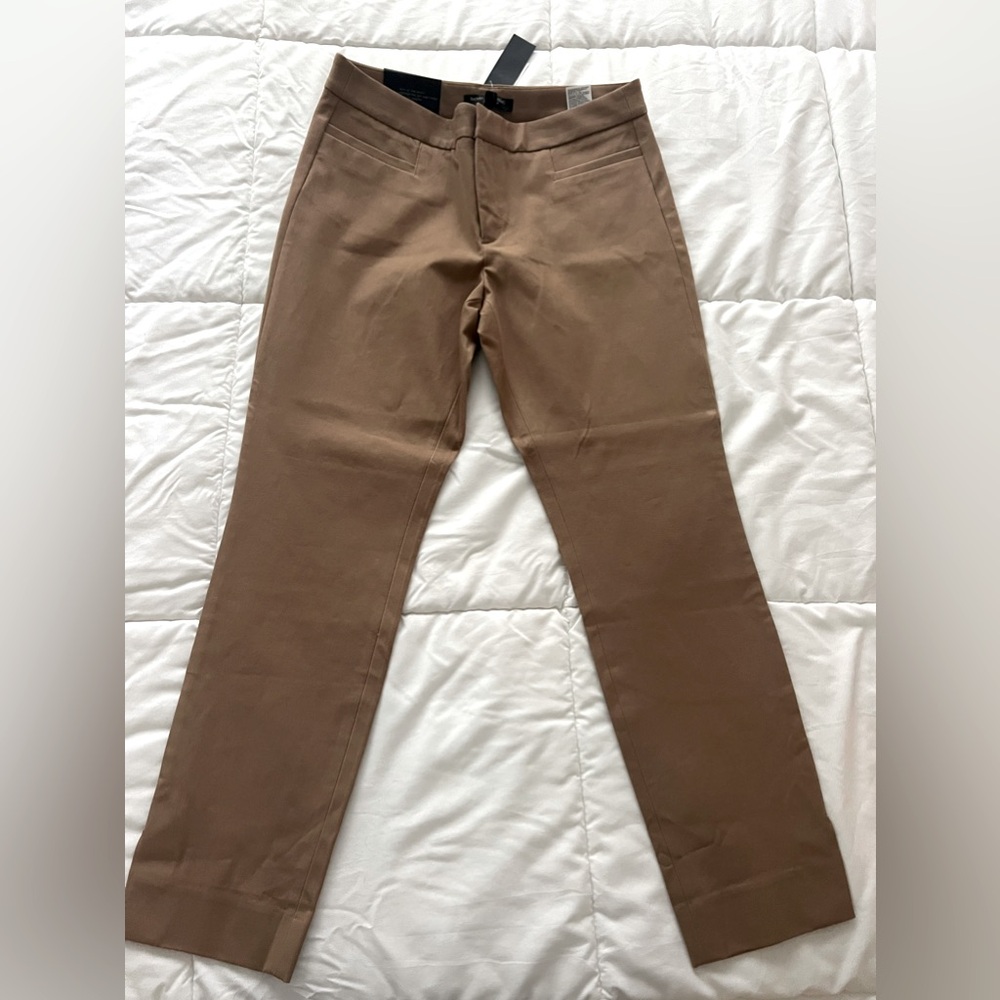 NWT Banana Republic Sloan Pant, size 6R, machine washable